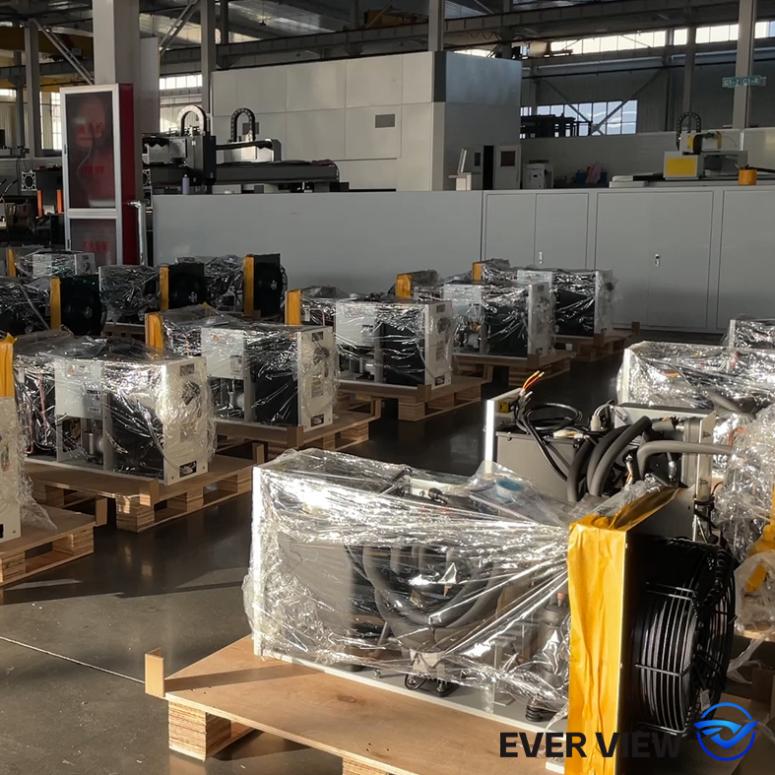 Laser ebaketa-makinek automobilgintzako piezen prozesatzea ahalbidetzen dute; EVER VIEWek produkzio soluzio eraginkorrak sortzen ditu.
