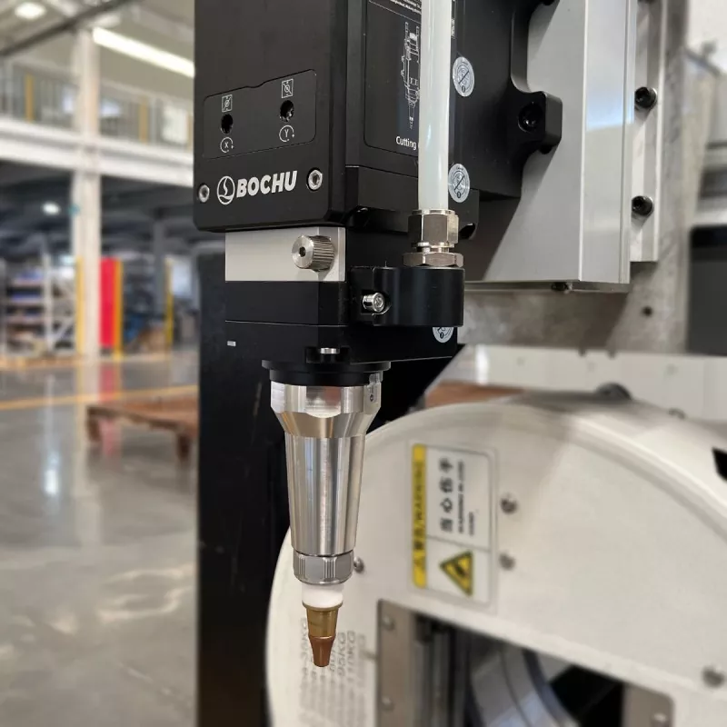 Economical Fiber Laser Tube Cutting Machine